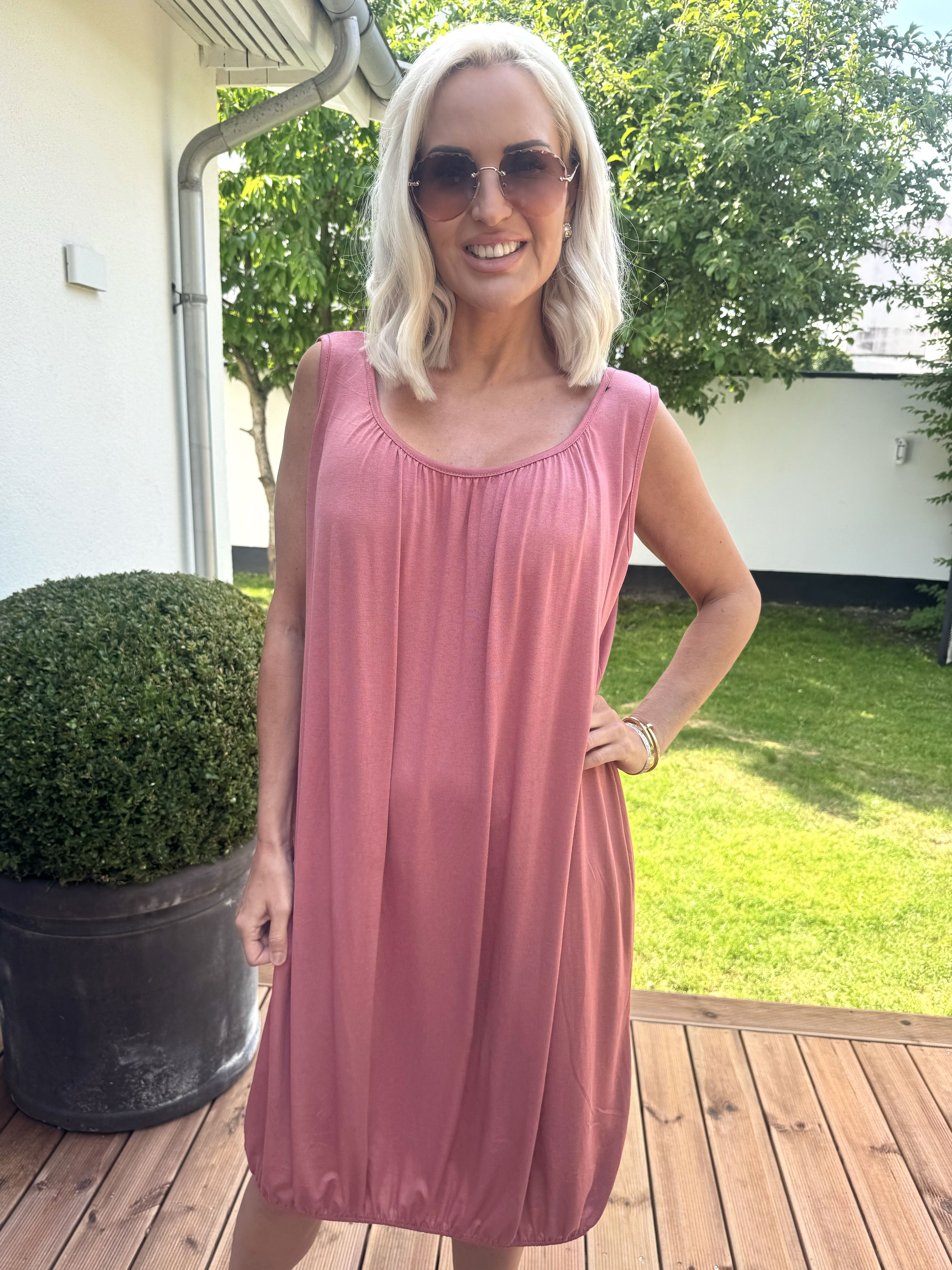 Miracle Sleeveless Dress - Basic klänning i viskos med resår nedtill